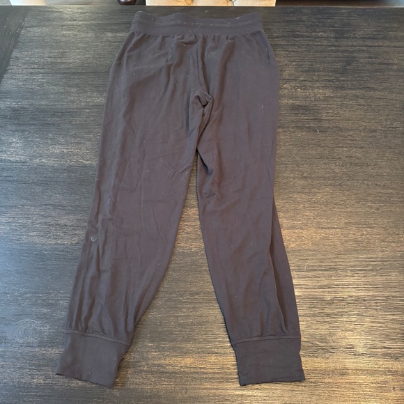 Lululemon Ready to Rulu High-Rise Jogger. - Picture 2 of 3